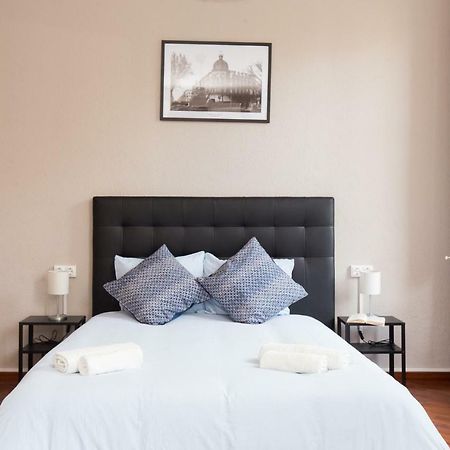 Апартаменты Key Barcelona Housing Экстерьер фото